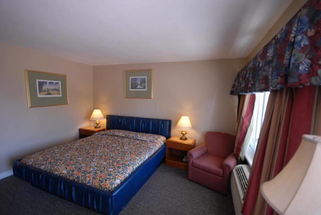 Kitchener Motel Eksteriør billede